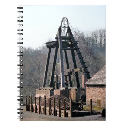 オールドイングランドのピットヘッド巻き輪 ノートブック (正面)