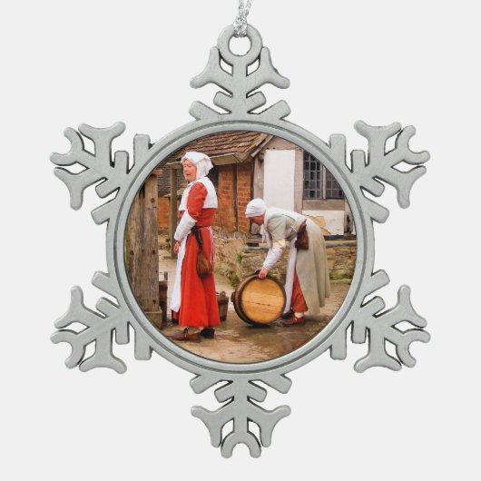 オールドイングランド スノーフレークピューターオーナメント (正面)