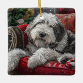 オールドイングリッシュシェプドッグクリスマスフェスティバル セラミックオーナメント (正面)