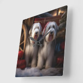 オールドイングリッシュシェプドッグ雪そりのクリスマスデコール スクエア壁時計 (傾斜)