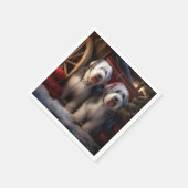 オールドイングリッシュシェプドッグ雪そりのクリスマスデコール スタンダードカクテルナプキン (角)