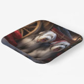 オールドイングリッシュシェプドッグ雪そりのクリスマスデコール ペーパープレート (傾斜あり)