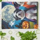 オールドイングリッシュシープドッグズカボチャおもしろいハロウィーン キッチンタオル (折り畳み)