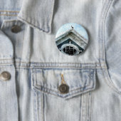 オールドウィンドウとハト 缶バッジ (インサイチュ)