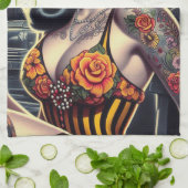 オールドスクールカワイイゴシックガール キッチンタオル (折り畳み)