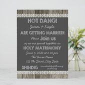 オールドバファッションドーンウッドチャルクボードカントリーウェディング 招待状 (スタンド正面)