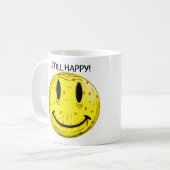 オールド・ハッピー顔。古いが、まだ幸せ コーヒーマグカップ (正面左)