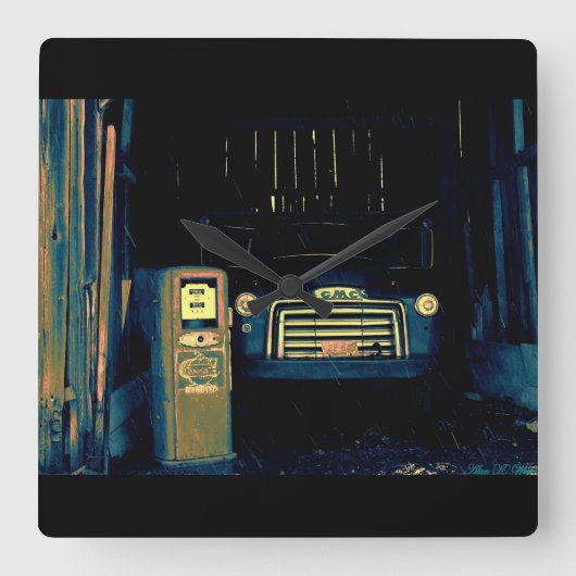 オールドGMC農業トラック スクエア壁時計 (正面)