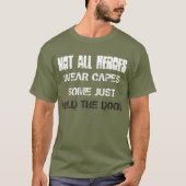 オールヒーローズ衣服ケープ Tシャツ (正面)
