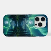 オーロラの森 iPhone 15 Pro カバー (裏面横)