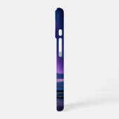 オーロラの踊り: 天空の魔法 iPhone 16ケース (左側面)