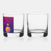 「オーロラボレアリスウォーターマグ」と名付けられた実物 ウイスキーグラス (左)