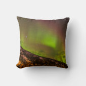 オーロラボレリス |マウンテンズフェアバンクス・アラスカ クッション (正面)