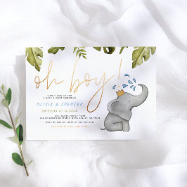 オ男の子の水色の象の散水赤ちゃんシャワー 招待状