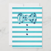 オ男の赤ちゃんネイビー&ティール（緑がかった色）ボウタイシャワー招待状 招待状 (裏面)