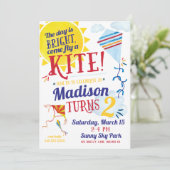 カイト飛んでいる誕生日招待状 招待状 (スタンド正面)