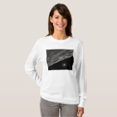 カイパーベルト物体に対する芸術家の概念 Tシャツ (正面フル)