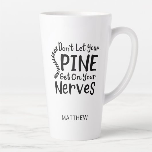 カイロプラクターの同僚は神経に脊柱を通さない カフェラテマグ (右)