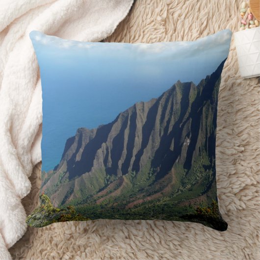 カウアイ島の装飾用クッションのNa Paliの海岸 クッション (ブランケット)