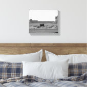 カウオンザロードモニュメントバレー8x10 キャンバスプリント (インサイチュ (寝室))