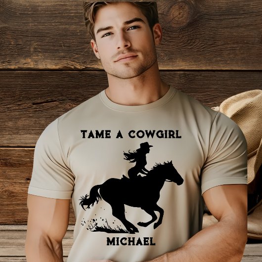 カウガールと馬のメンズTシャツ Tシャツ