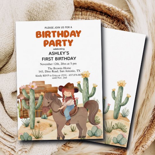 カウガールの女の子と馬の1歳の誕生日パーティー 招待状