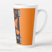 カウズアイルオブワイトヨットレガッタ カフェラテマグ (右)