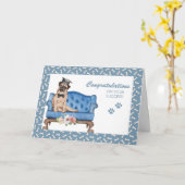 カウチでのドッグの卒業 カード (黄色い花)