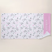 カウトかわいいパンダピンクグレーハートパーソナライズされた ビーチタオル (正面)