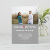 カウトハートグレーレッド結婚のフォト招待状 招待状 (スタンド正面)