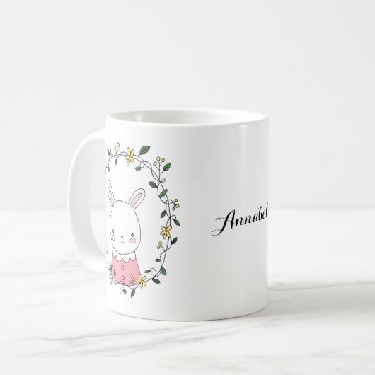 カウトバニーかわいいウサギウィズフラワーズ名前をカスタムする コーヒーマグカップ (正面左)