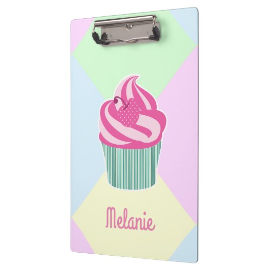 カウトピンクカップケーキパステルカパーソナライズされたラーズ クリップボード (左)