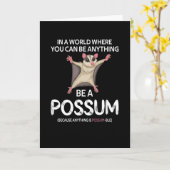 カウトポッサムガールオポッサムラバーポッサムウィスパラー カード (黄色い花)