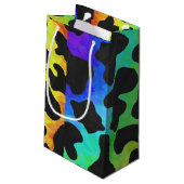 カウブラックアンドレインボープリント スモールペーパーバッグ (裏面アングル)
