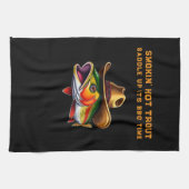 カウボーイおもしろいハットを着たファーザーズデイフィッシュ キッチンタオル (横)