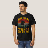 カウボーイに酔っている Tシャツ (正面フル)