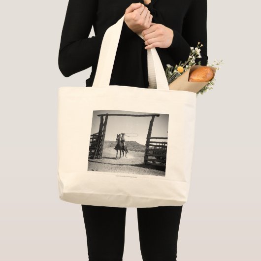 カウボーイのロープをかけること ラージトートバッグ (正面(商品))