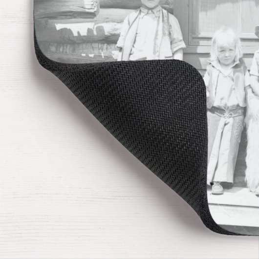 カウボーイの子供の観光牧場の写真は着ます マウスパッド (コーナー)