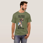 カウボーイの引退をユーモラスに祝福 Tシャツ (正面フル)