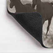 カウボーイのLassoingの馬の白黒写真 マウスパッド (コーナー)