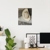 カウボーイぶら下がったハットのログキャビンの壁 ポスター (ホームオフィス)