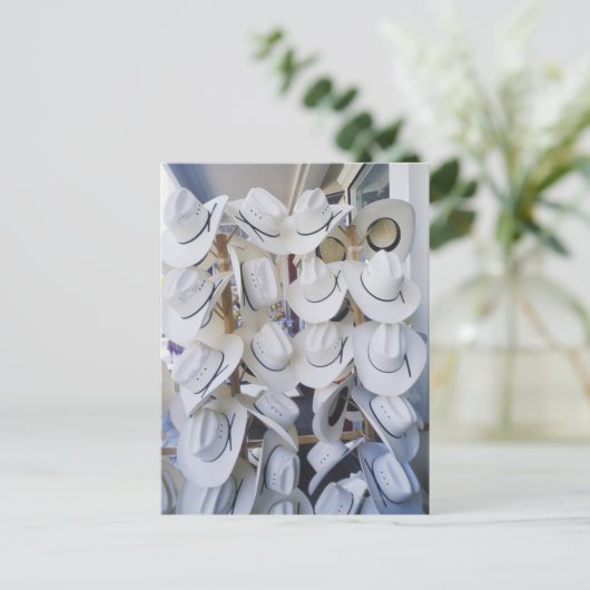 カウボーイぶら下がったハットは米国テキサス州州の帽子屋にある ポストカード (スタンド正面)