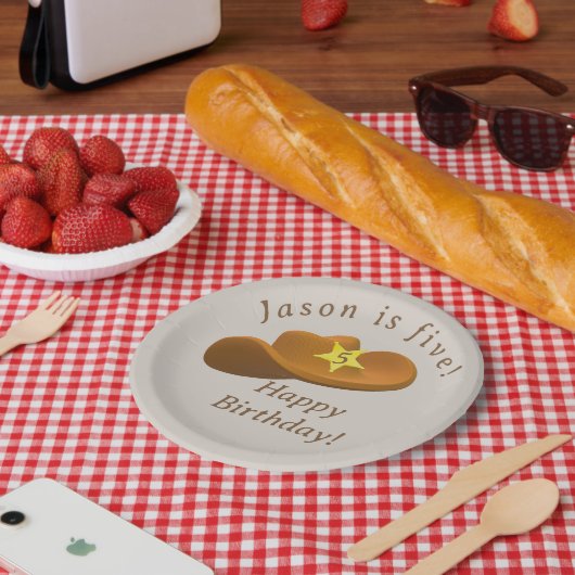 カウボーイをテーマにした誕生日 ペーパープレート (ピクニック)