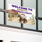 カウボーイオンホース誕生日パーティーへようこそ 横断幕 (ビルの外側)