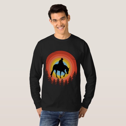 カウボーイカラフルサンセットTシャツ Tシャツ (正面フル)