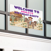 カウボーイガールオンホース誕生日パーティーへようこそ 横断幕 (ビルの外側)