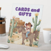 カウボーイガールオンホース誕生日パーティーカード&ギフト 台座サイン (インサイチュ)