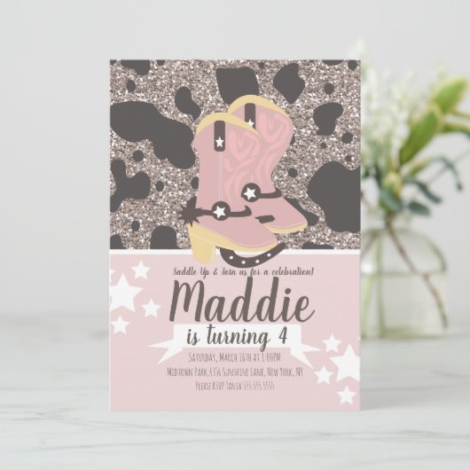 カウボーイガール誕生日グリッター牛プリントパーティー 招待状 (スタンド正面)