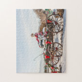 カウボーイサンタ – 干しバレス付きワゴン ジグソーパズル (縦)