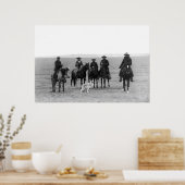 カウボーイズは灰色の狼をロープで歩く: 1887 ポスター (キッチン)